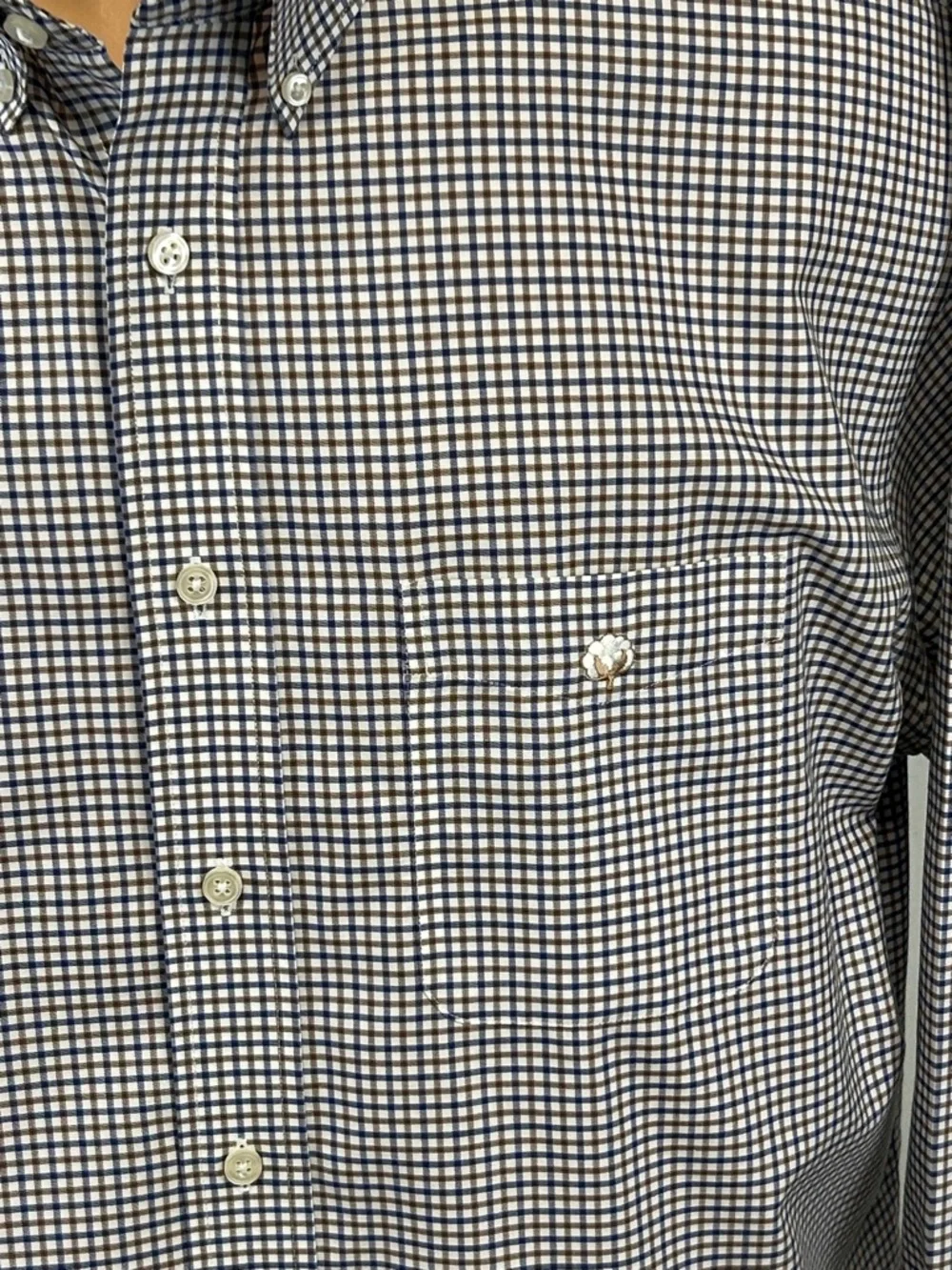 Cotton Brothers long sleeve button down collar shirt.  XL - Picture 4 of 8